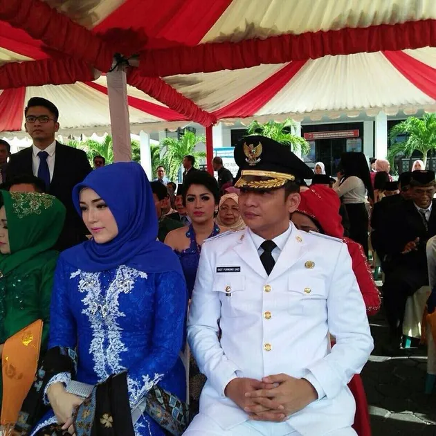 pasha ungu, adelia pasha