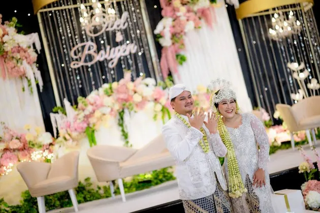 Foto pernikahan Boiyen