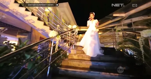 Gracia Indri - David NOAH