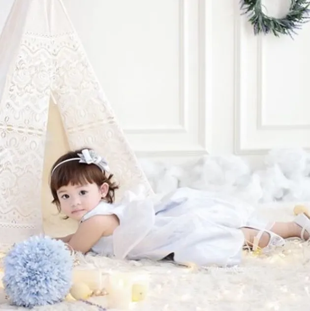 Pemotretan Kehamilan Istri Jonathan Frizzy