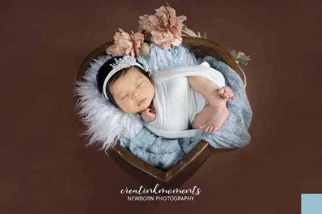 Newborn Baby Mikhaela's Photoshoot: From Tinkerbell to Hanbok, Just Like a Korean Child