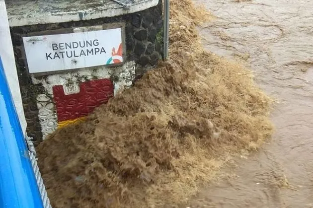 katulampa, bendungan katulampa, bencana alam, bendungan katulampa siaga 1