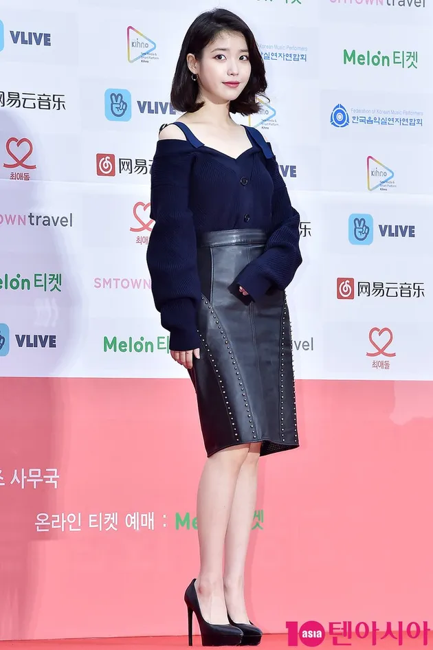 red carpet gaon chart music awards