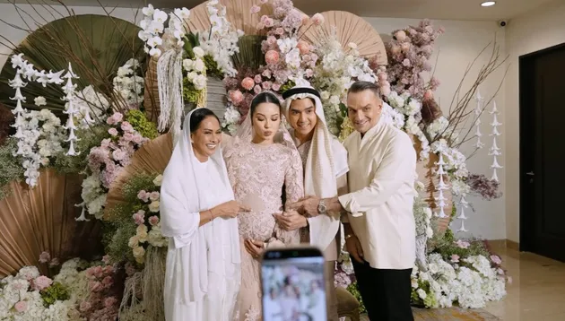 Pengajian 4 bulanan Alyssa Daguise dihadiri keluarga lengkap