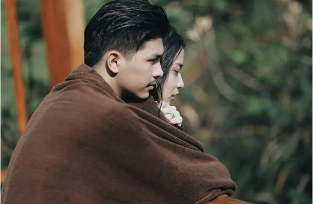 Pengantin Baru, Chelsea Olivia - Glenn Mesra Berbungkus ...