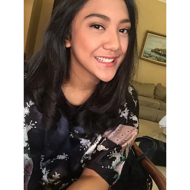 Putri Cantik Dunia PENGUSAHA CANTIK INILAH PUTRI CHAIRUL TANJUNG SI ANAK Putri Cantik Dunia PENGUSAHA CANTIK INILAH PUTRI CHAIRUL TANJUNG SI ANAK