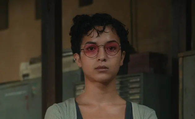 Putri Marino Potong Rambut Pendek 