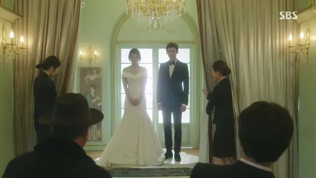 Lee Jong Suk &amp; Park Shin Hye Pacaran