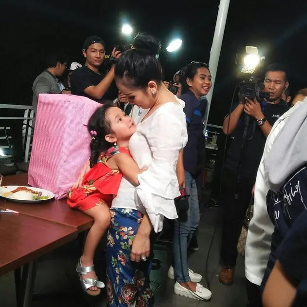 Ayu Ting Ting