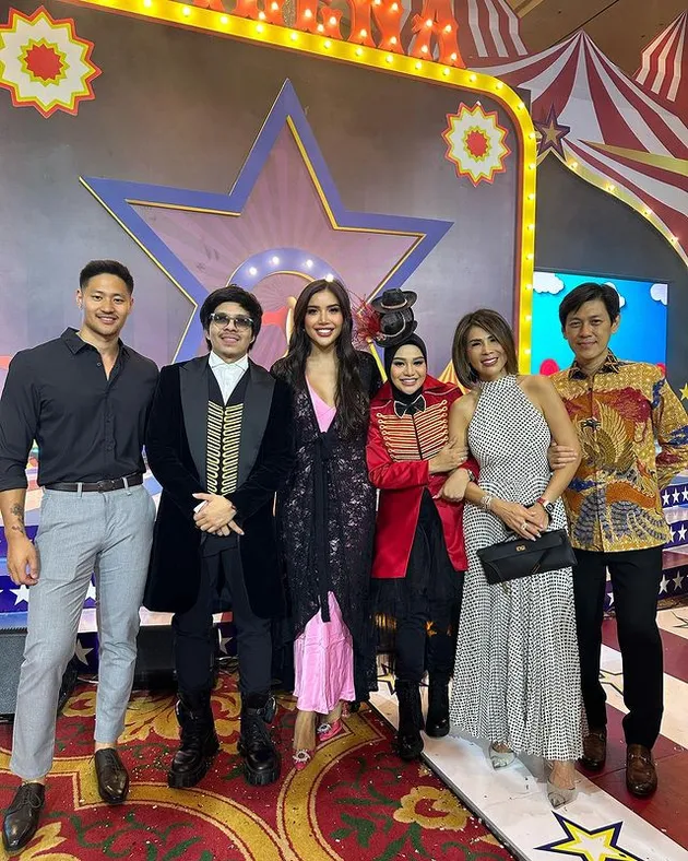 Millen Cyrus Pamer Tato Couple