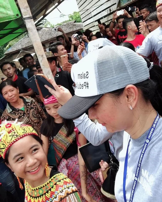 aksi sosial Kalina Ocktaranny