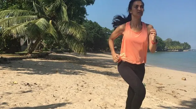 liburan selebriti, liburan atiqah hasiholan, atiqah hasiholan rio dewanto