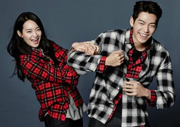 Kim Woo Bin dan Shin Min Ah Pakai Kemeja Flanel