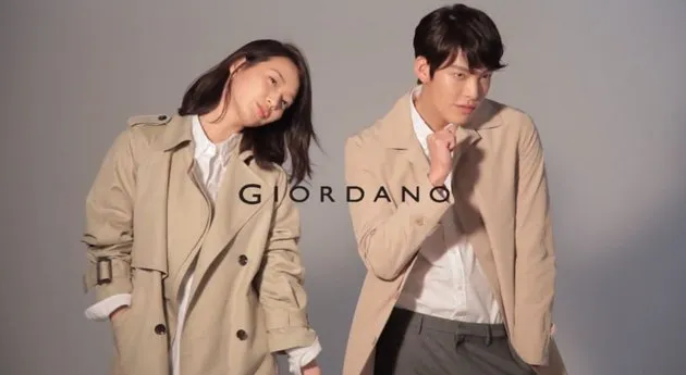 Kim Woo Bin dan Shin Min Ah Pakai Coat
