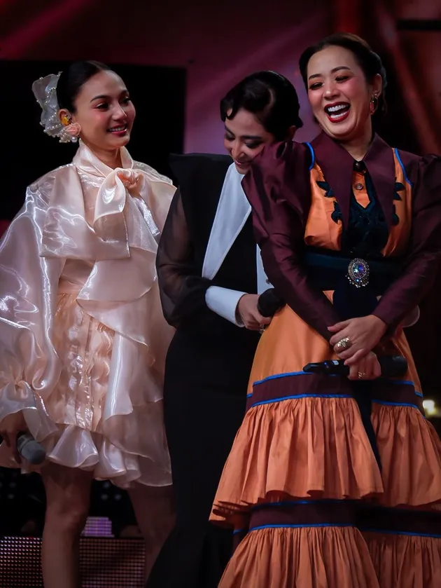 Soimah Juri Dangdut Academy 8