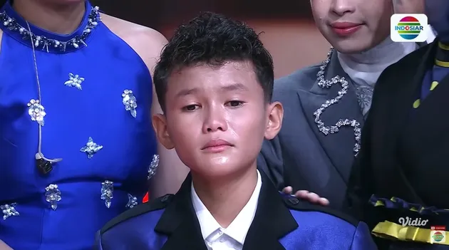 Bintang DA 8 sendu