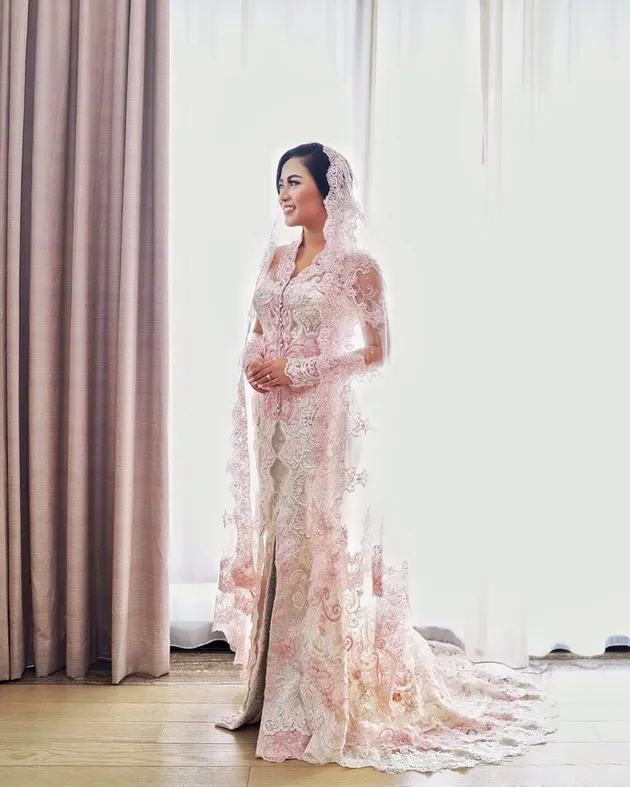 Pernikahan Mewah Rachel Vennya, Ala Cinderella & Prince ...