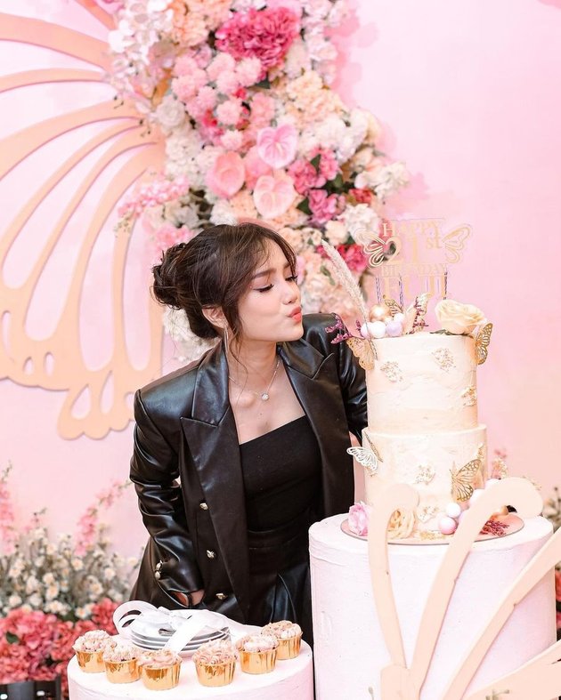 First Time Holding a Lifetime Party, Here are 8 Photos of Fuji's Birthday that Seemingly Attended by the Late Vanessa Angel and Bibi Ardiansyah