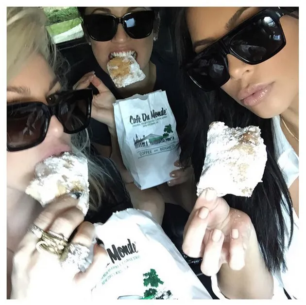 Selfie Hamil Kim Kardashian