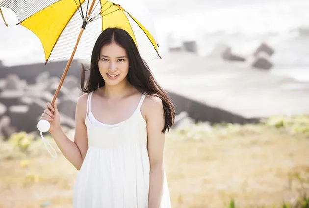 Emi Takei
