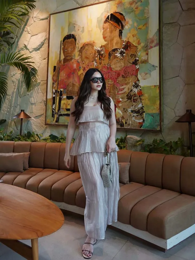 Alyssa Daguise Pakai Dress