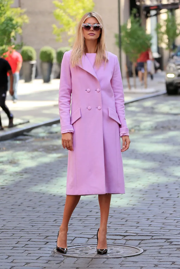 Kelly Rohrbach, Pacar Baru Leonardo DiCaprio