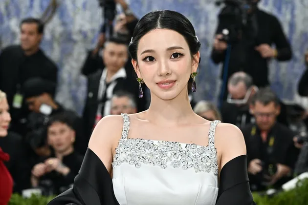 Tatanan rambut Karina aespa