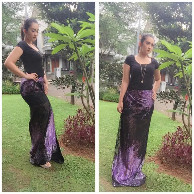 Nafa Urbach, Hot Mom