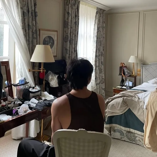 Gong Yoo Pakai Singlet