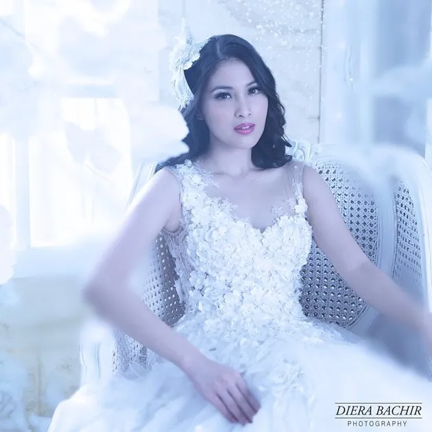 Sandra Dewi