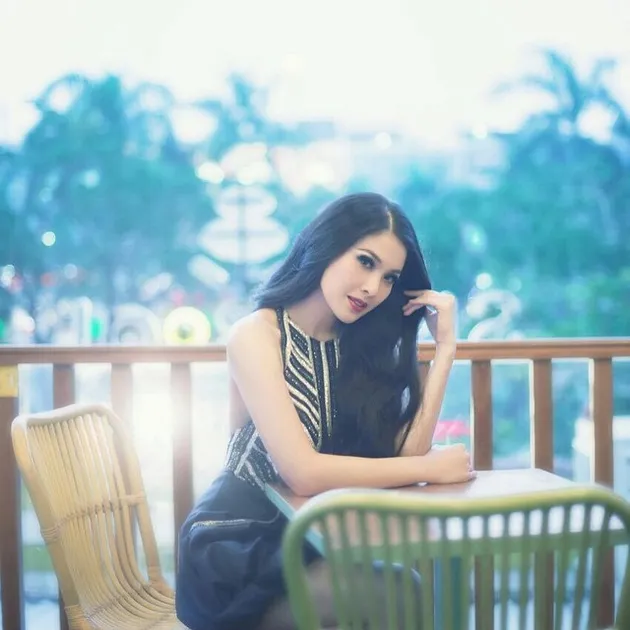 Sandra Dewi