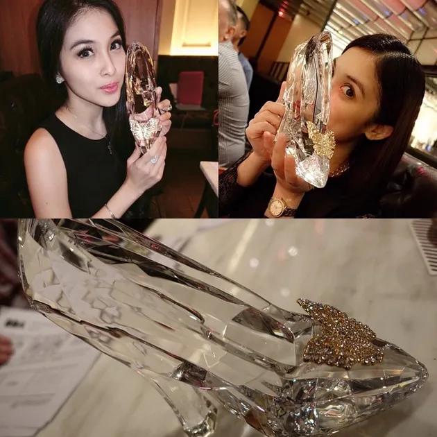Sandra Dewi