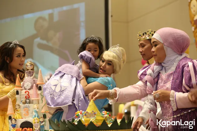 ayu ting ting, bilqis khumairah razak