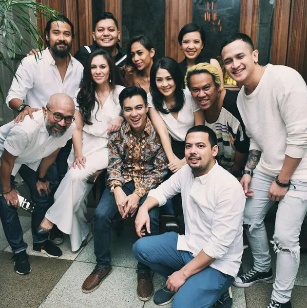 Pesta Ultah Istri Lukman Sardi
