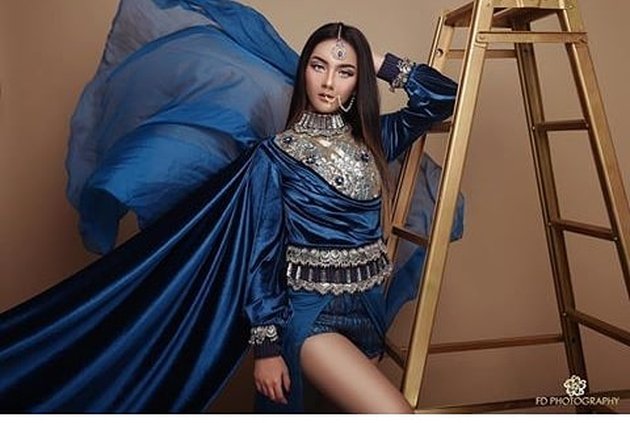 Photoshoot Terbaru Ersya Aurelia Cantik Bak Wanita India