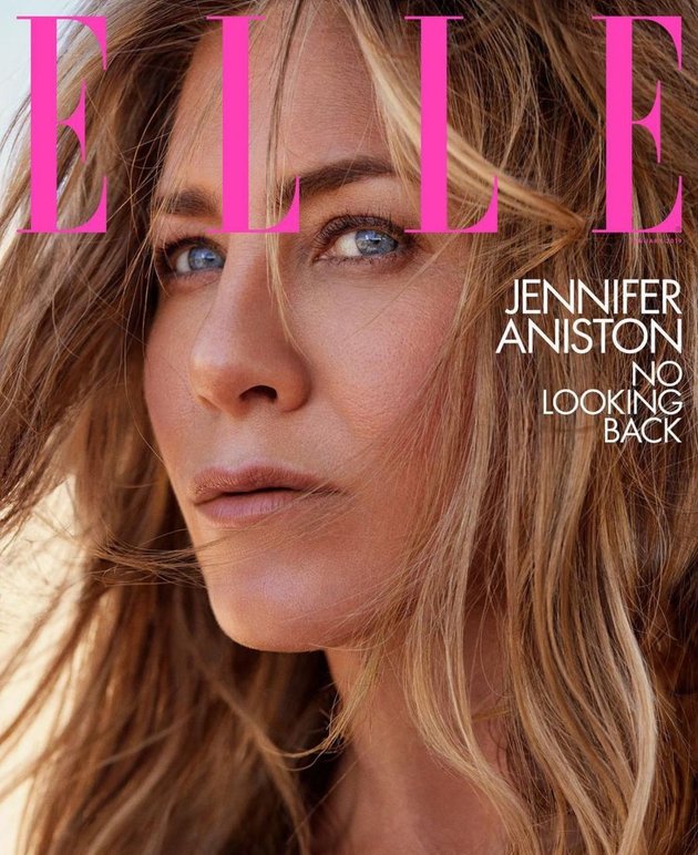 Seperti inilah penampilan Jennifer Aniston dalam cover Elle Magazine untuk Januari 2019 mendatang.
