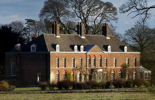 Kate Middleton &amp; 2 Anaknya