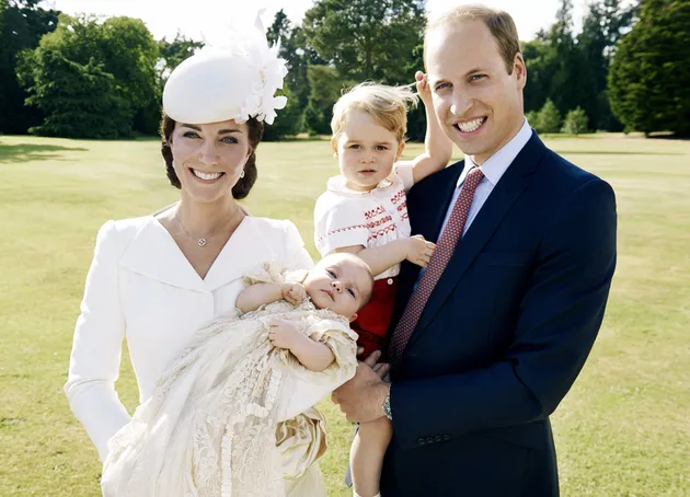 Kate Middleton &amp; 2 Anaknya