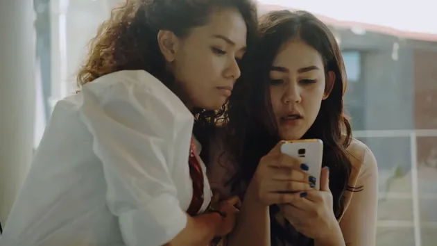 Ada Apa Dengan Cinta