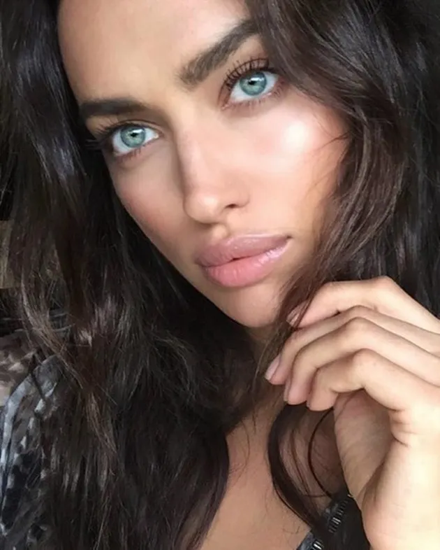Foto Seksi Irina Shayk
