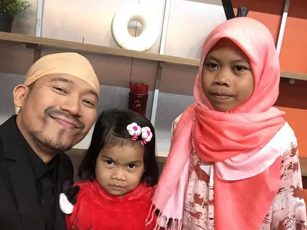 Tri Setia &amp; Davina Natasya