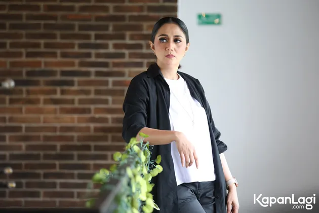 Aida Saskia Terbaru Usai Botak Karena Kemoterapi
