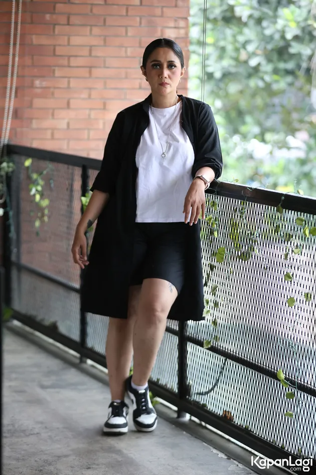 Aida Saskia Terbaru Usai Botak Karena Kemoterapi