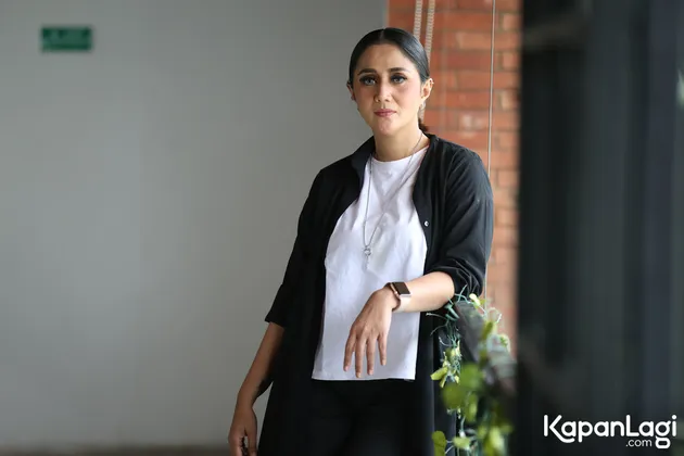 Aida Saskia Terbaru Usai Botak Karena Kemoterapi
