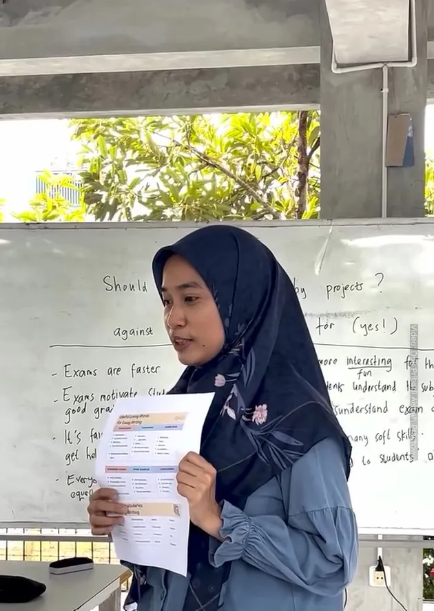 Aishah Prastowo Penerima Beasiswa LPDP