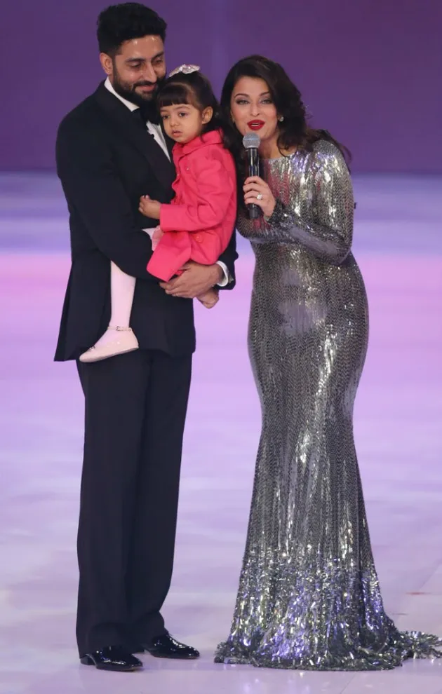 Aishwarya Rai dan Abhishek Bachchan