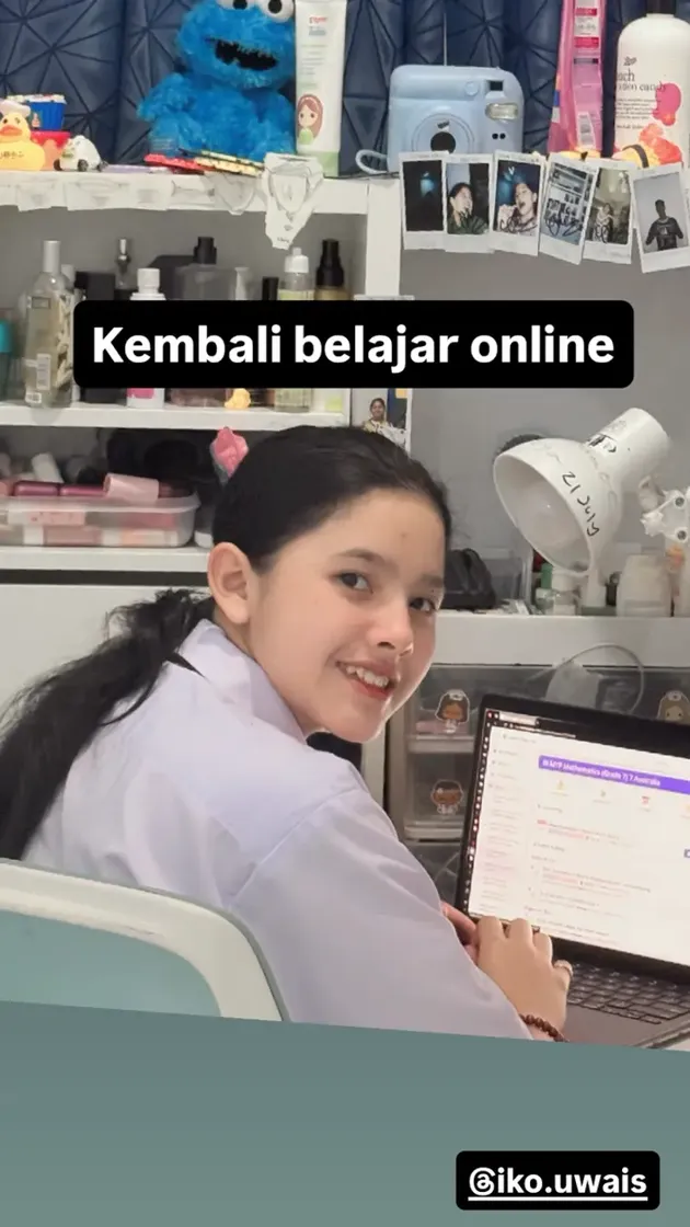 Potret Anak Seleb Sekolah Online