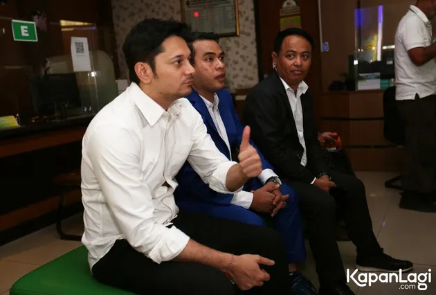 Tengku Dewi Putri - Andrew Andika