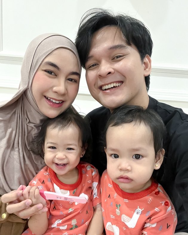 Portrait of Anisa Rahma Announcing Second Pregnancy, Twin Siblings Will Soon Have a Younger Sibling