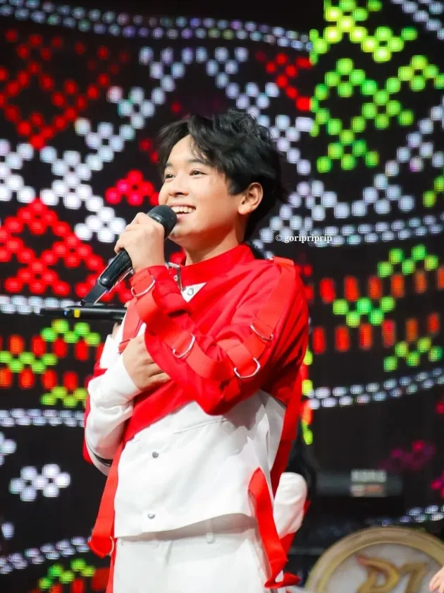 Arbil Fahrizan Dangdut Academy 7 di Konser Kemerdekaan 